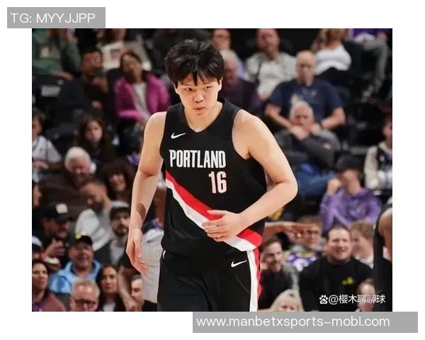 媒体人杨瀚森当众流泪展现真实情感无惧外界评价