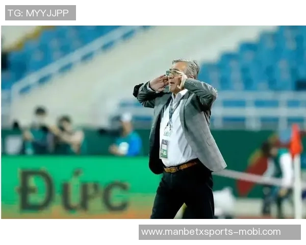 阿斯报导那不勒斯报价帕尔梅拉斯中场阿兰遭拒绝金额达3500万欧元